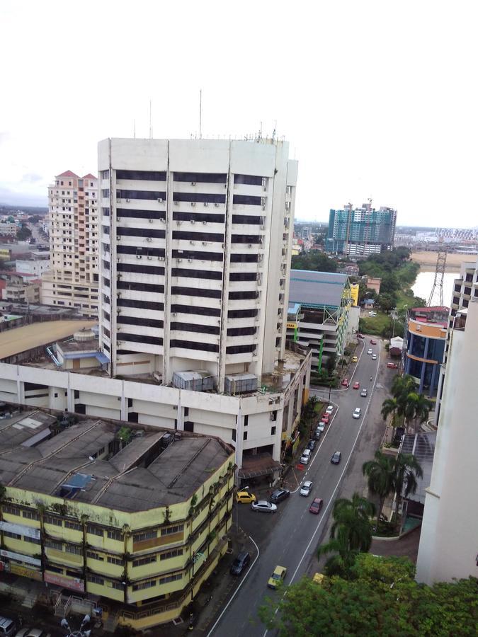 Ayoh Chik Kondo Pelangi Mall Hotel Kota Bharu Exterior foto